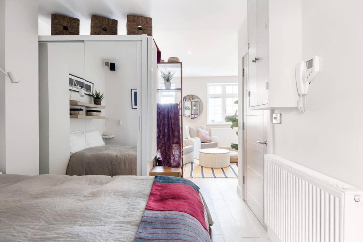 Large Luxury Studio In Heart Of Richmond Richmond  Luaran gambar