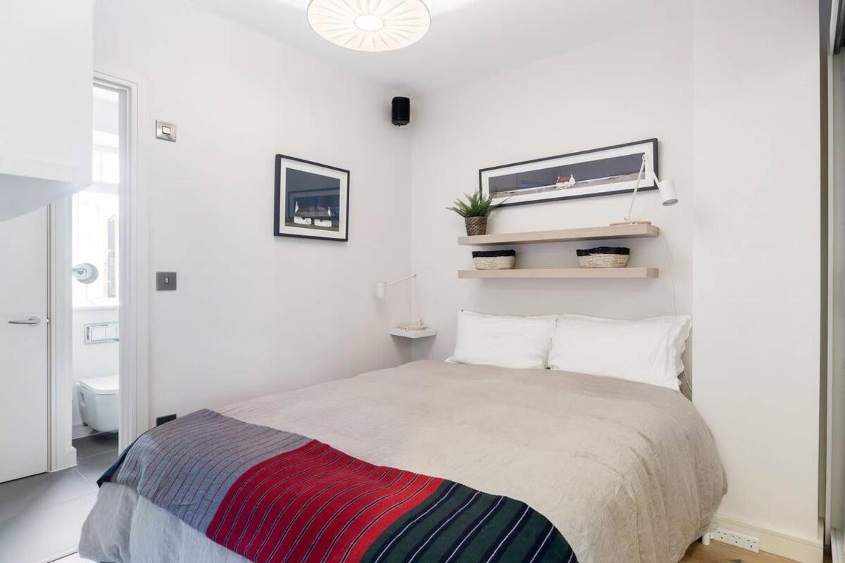 Large Luxury Studio In Heart Of Richmond Richmond  Luaran gambar